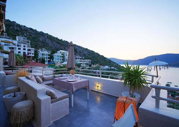 호텔 Kalkan Ayapa *