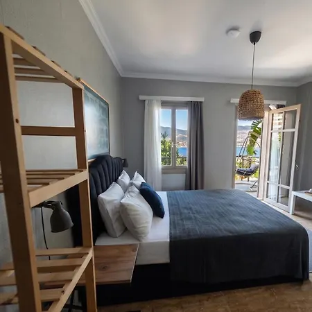 Kalkan Ayapa Hotel *